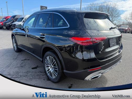 2026 Mercedes-Benz GLC 300 4MATIC