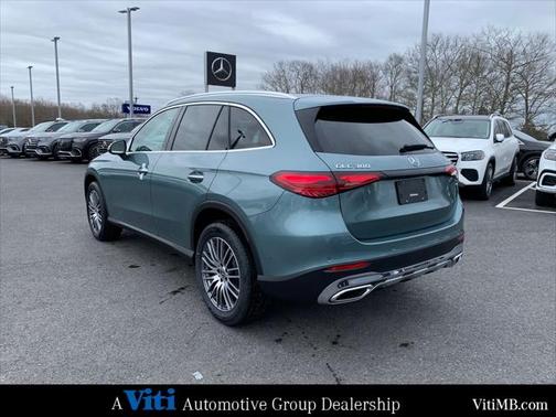 2025 Mercedes-Benz GLC 300 4MATIC