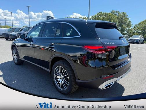 2026 Mercedes-Benz GLC 300 4MATIC