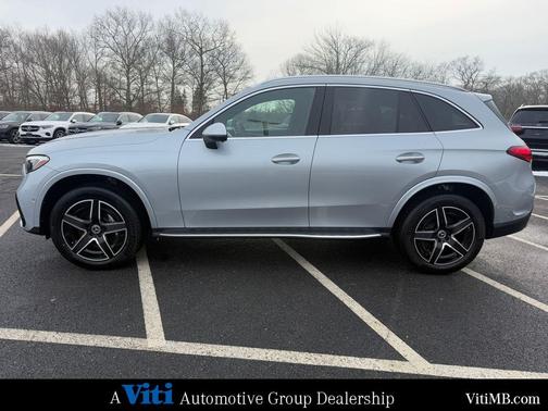 2024 Mercedes-Benz GLC 300 4MATIC