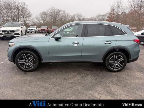 2026 Mercedes-Benz GLC 300 4MATIC