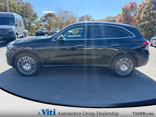 2026 Mercedes-Benz GLC 300 4MATIC