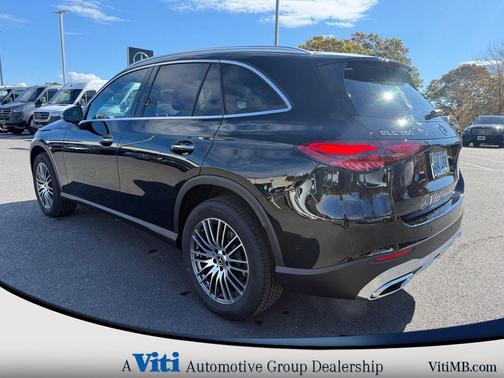 2026 Mercedes-Benz GLC 300 4MATIC