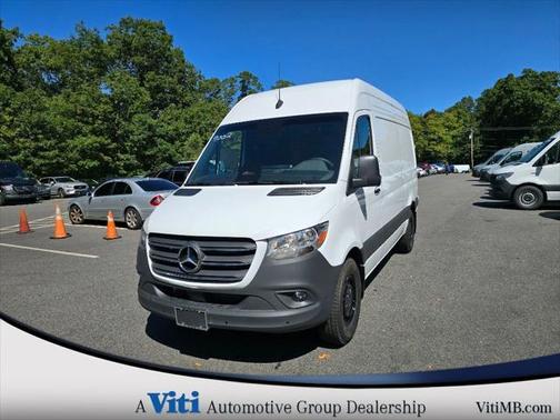 2025 Mercedes-Benz Sprinter 2500 Standard Roof