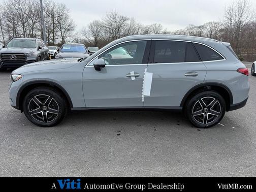 2026 Mercedes-Benz GLC 300 4MATIC