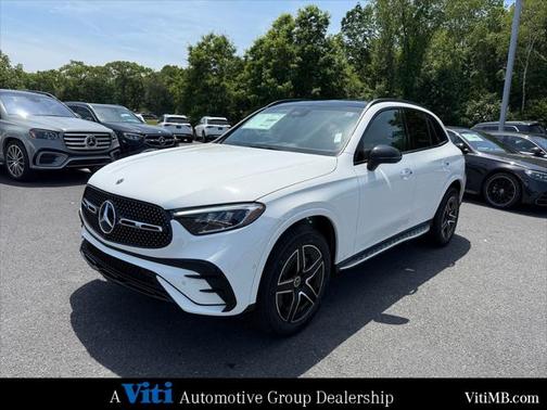 2025 Mercedes-Benz GLC 300 4MATIC