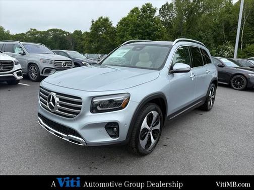 2025 Mercedes-Benz GLB 250 4MATIC