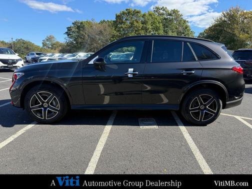 2026 Mercedes-Benz GLC 300 4MATIC