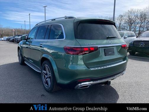 2025 Mercedes-Benz GLS 450 4MATIC