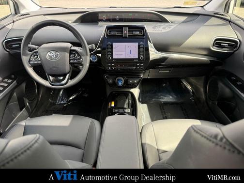 2022 Toyota Prius XLE