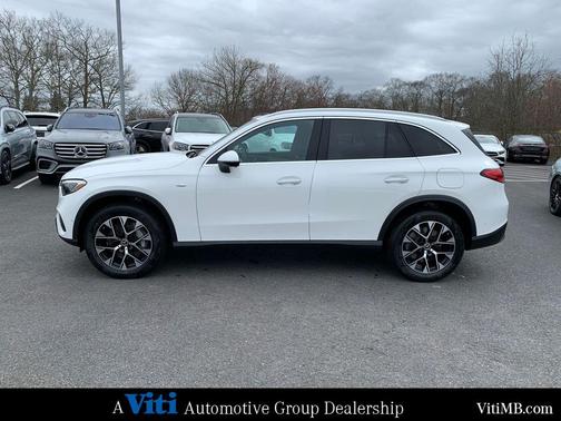 2025 Mercedes-Benz GLC 350e Base