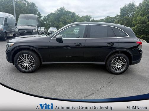 2026 Mercedes-Benz GLC 300 4MATIC