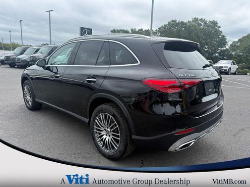 2026 Mercedes-Benz GLC 300 4MATIC