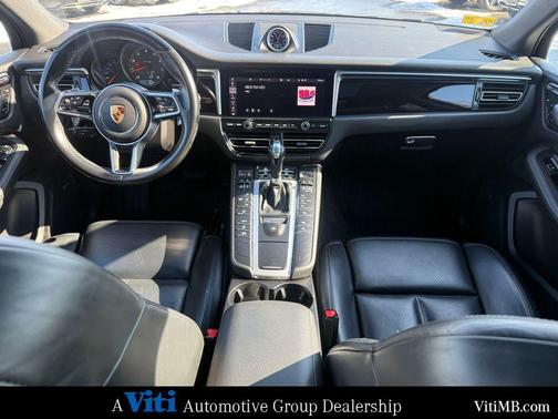 2020 Porsche Macan Base