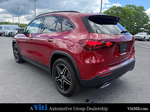 MANUFAKTUR Patagonia Red 2026 Mercedes-Benz GLA 250 4MATIC