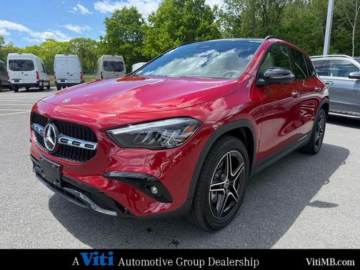 MANUFAKTUR Patagonia Red 2026 Mercedes-Benz GLA 250 4MATIC