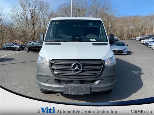 2025 Mercedes-Benz Sprinter 2500 Standard Roof