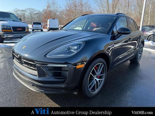 2024 Porsche Macan S