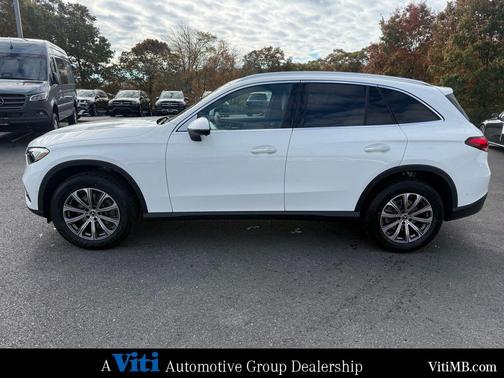 2026 Mercedes-Benz GLC 300 4MATIC