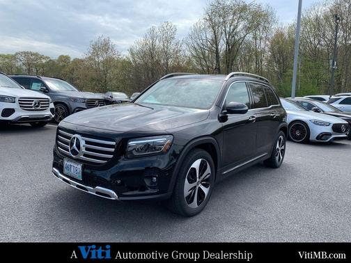 Night Black 2024 Mercedes-Benz GLB 250 4MATIC