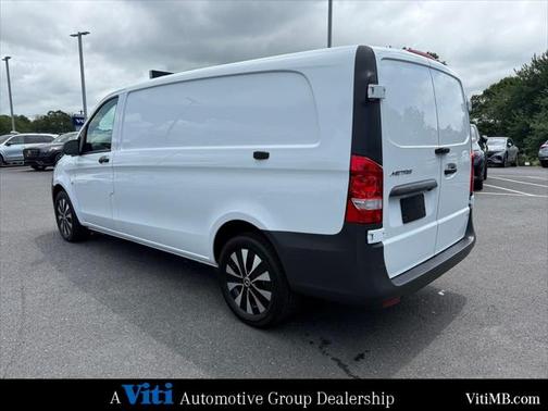 2023 Mercedes-Benz Metris Base