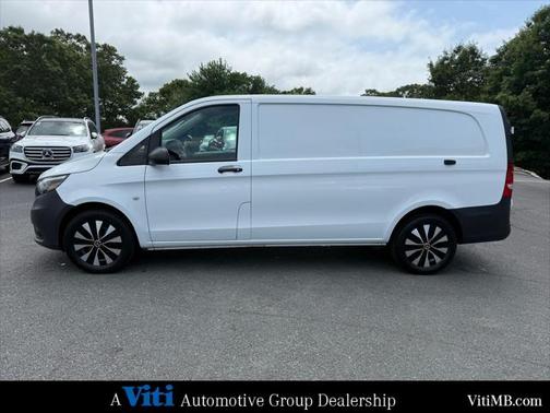 2023 Mercedes-Benz Metris Base