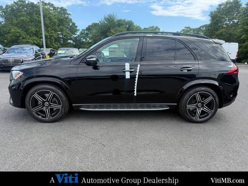 Obsidian Black 2026 Mercedes-Benz GLE 580 4MATIC