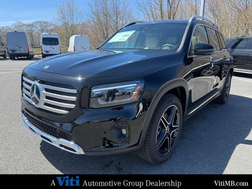 Black 2026 Mercedes-Benz GLB 250 4MATIC