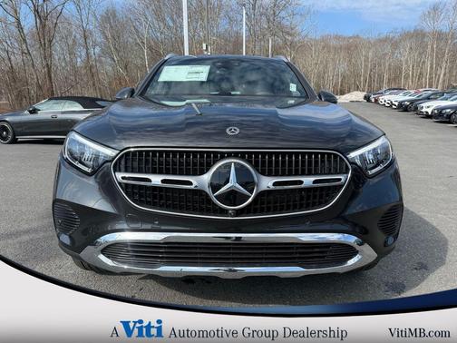Graphite Gray Metallic 2026 Mercedes-Benz GLC 300 4MATIC