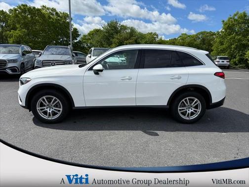 2025 Mercedes-Benz GLC 300 4MATIC