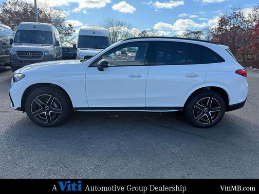 2026 Mercedes-Benz GLC 300 4MATIC