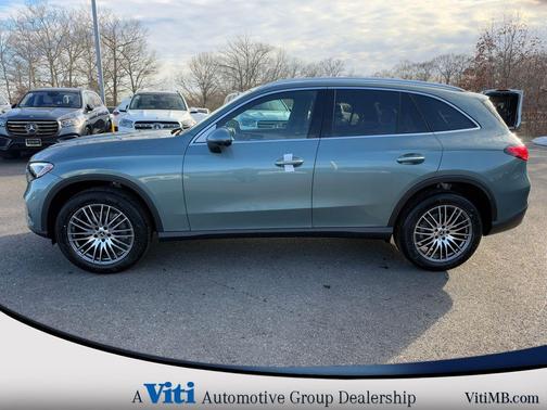 2026 Mercedes-Benz GLC 300 4MATIC