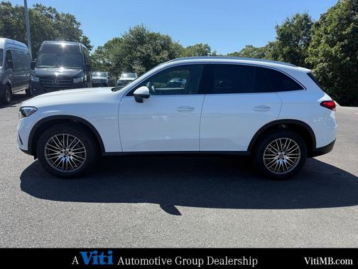 2026 Mercedes-Benz GLC 300 4MATIC