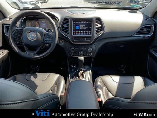 2022 Jeep Cherokee Trailhawk