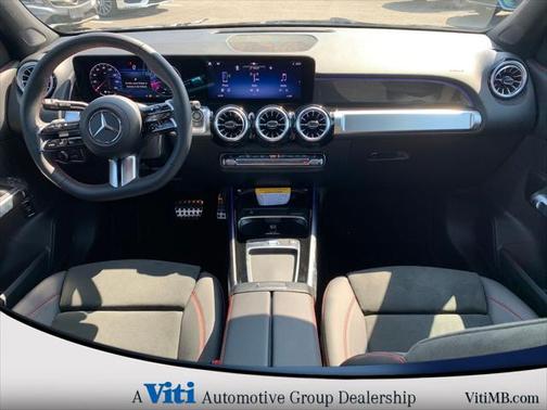 2025 Mercedes-Benz GLB 250 4MATIC
