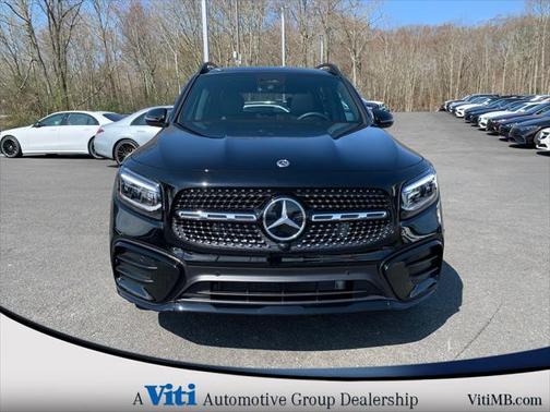 2025 Mercedes-Benz GLB 250 4MATIC
