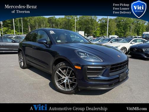 2022 Porsche Macan Base