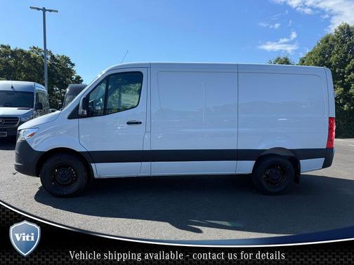 2025 Mercedes-Benz Sprinter 2500 Standard Roof