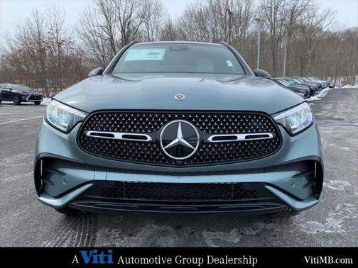 2025 Mercedes-Benz GLC 300 4MATIC