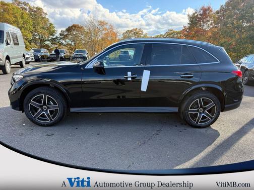 2026 Mercedes-Benz GLC 300 4MATIC