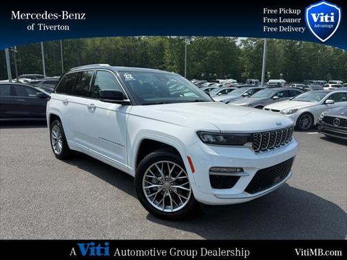 2022 Jeep Grand Cherokee Summit