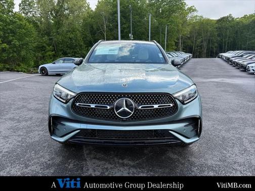 2025 Mercedes-Benz GLC 300 4MATIC