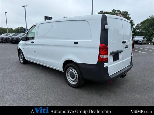 2022 Mercedes-Benz Metris Base
