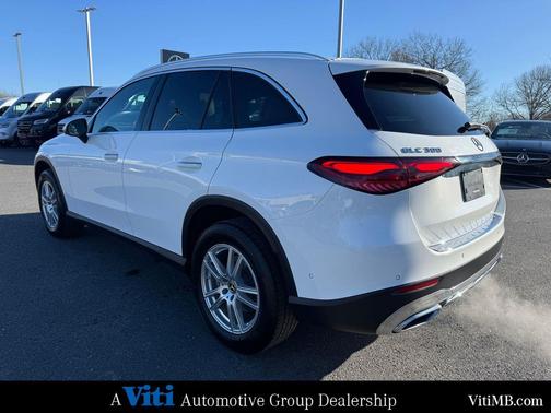 2023 Mercedes-Benz GLC 300 4MATIC