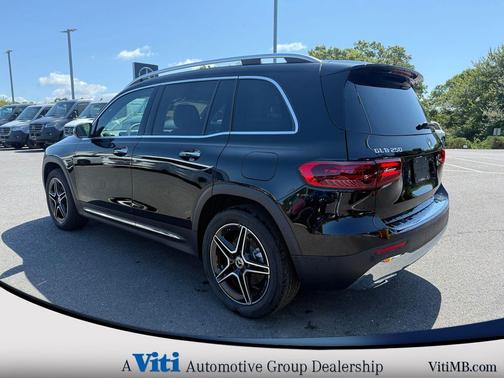 2026 Mercedes-Benz GLB 250 4MATIC