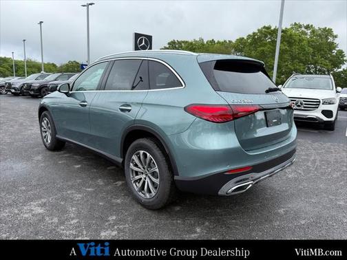 2025 Mercedes-Benz GLC 300 4MATIC