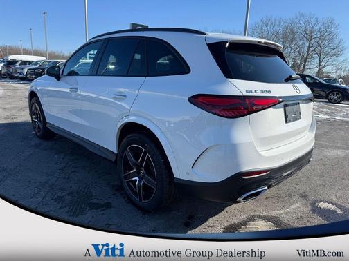 Polar White 2026 Mercedes-Benz GLC 300 4MATIC
