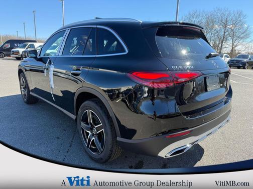 Black 2026 Mercedes-Benz GLC 300 4MATIC