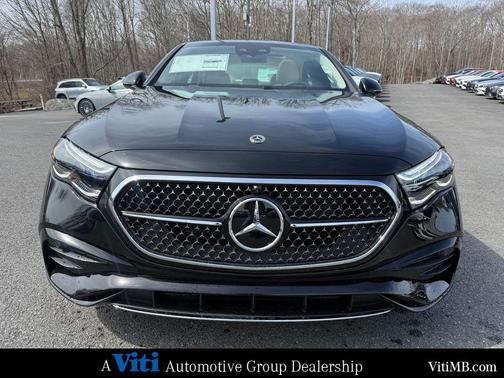 Obsidian Black Metallic 2026 Mercedes-Benz E-Class 4MATIC