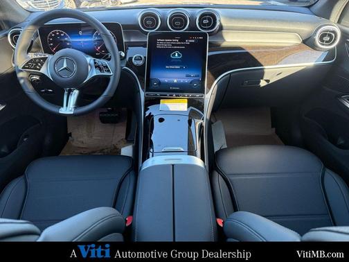 2026 Mercedes-Benz GLC 300 4MATIC